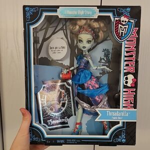 Monster High Threadarella (Frankie Stein) Doll in Blue and Red